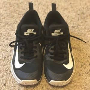 Nike vollleyball shoes
